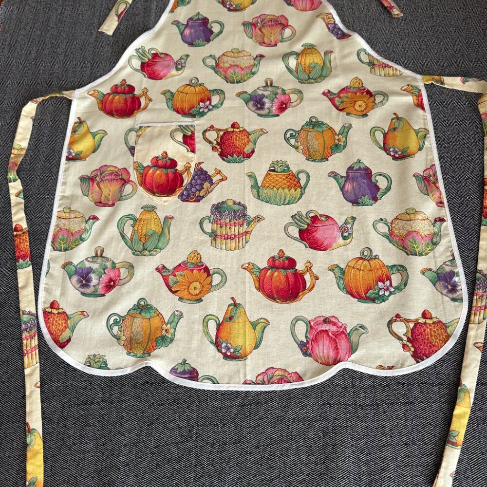 Full Apron Adorable Teapots Baking Cooking Crafting Workwear - Picture 11 of 16